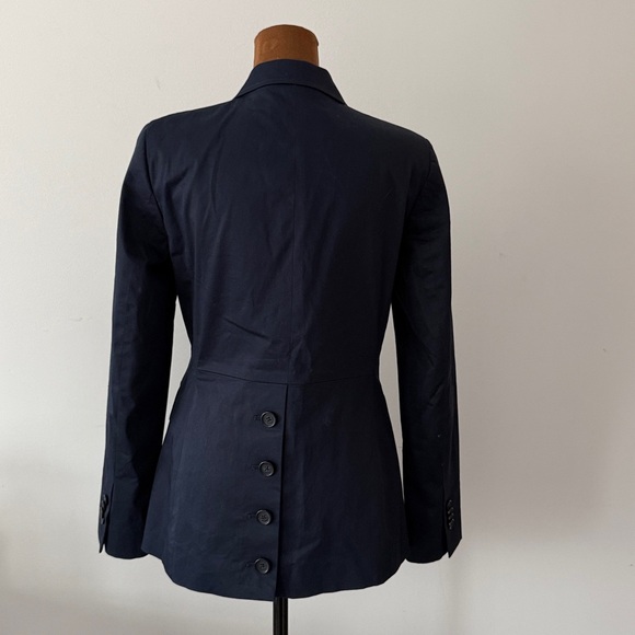 Brooks Brothers Milano Fit Blazer. Size 2. - Picture 3 of 6